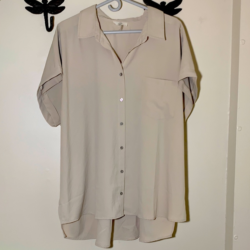 Entro Oversized Button-Up Short Sleeve Blouse